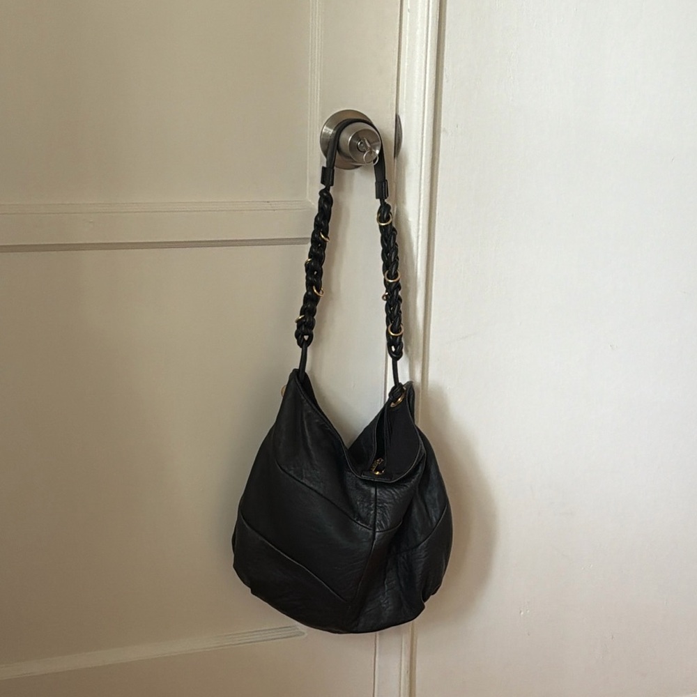 Black leather Chloe Maddie bag